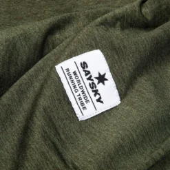 CLEAN PACE LONG-SLEEVE LÖPARTRÖJA